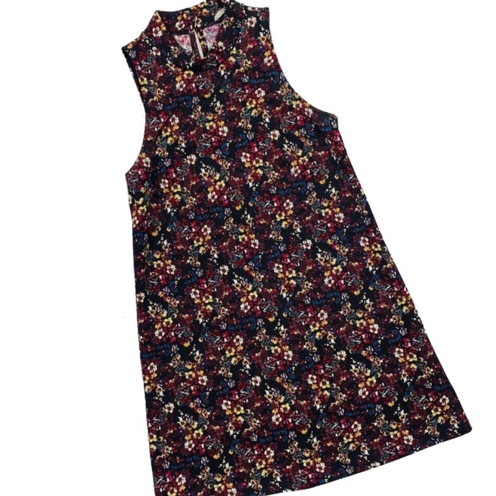 LUSH Sleeveless Black Floral Dress